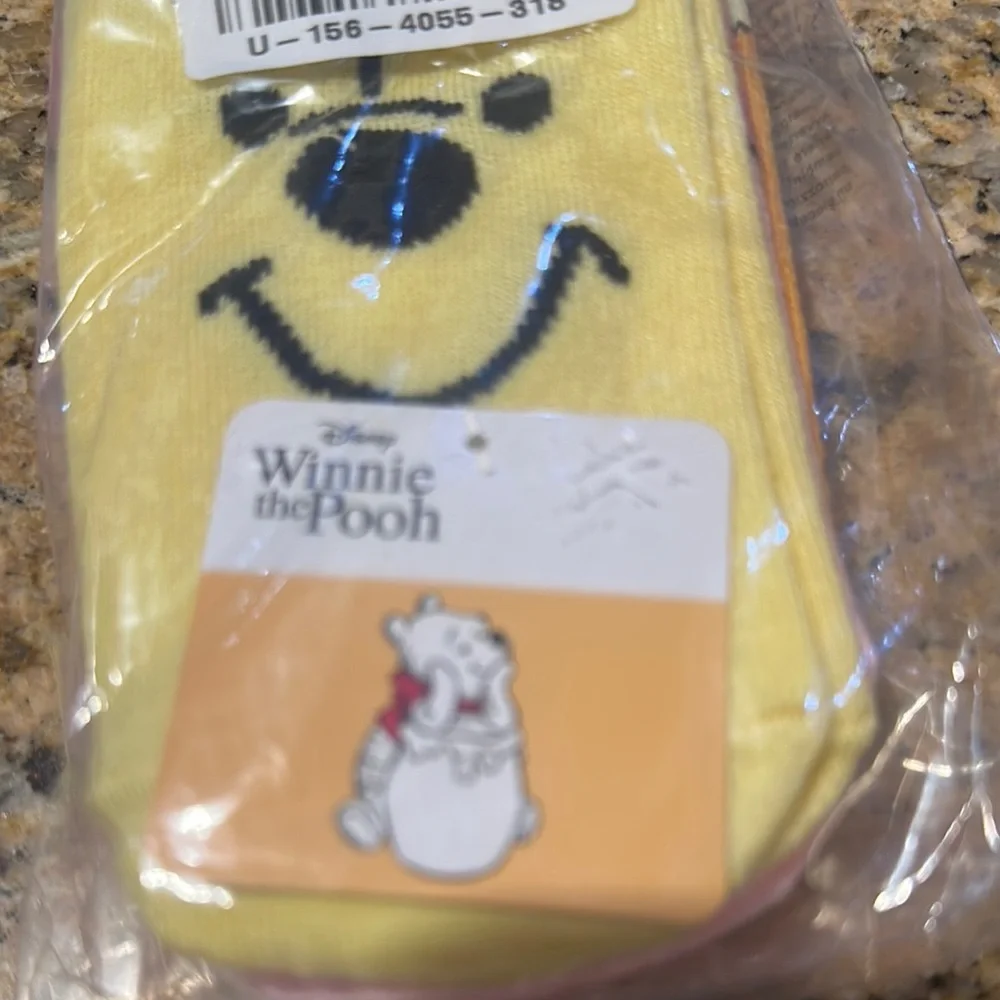 Forever 21 Winnie the Pooh Ankle Socks